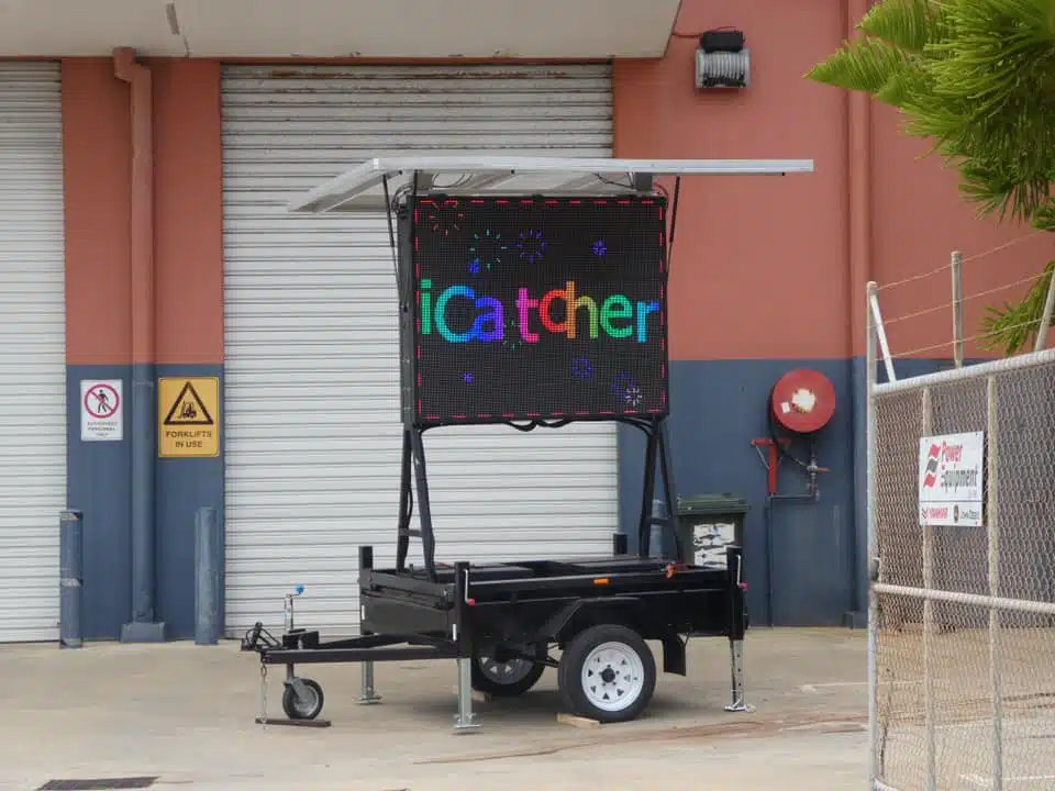 iCatcher double-sided mobile sign board